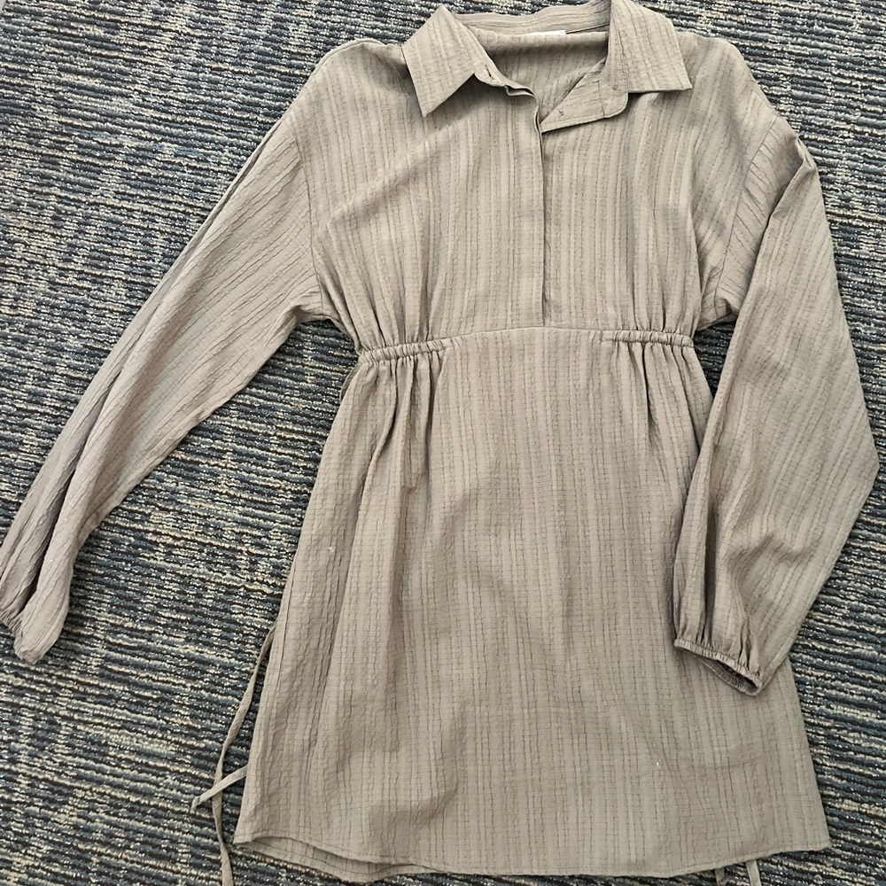 Long Sleeve Taupe Tunic Top
